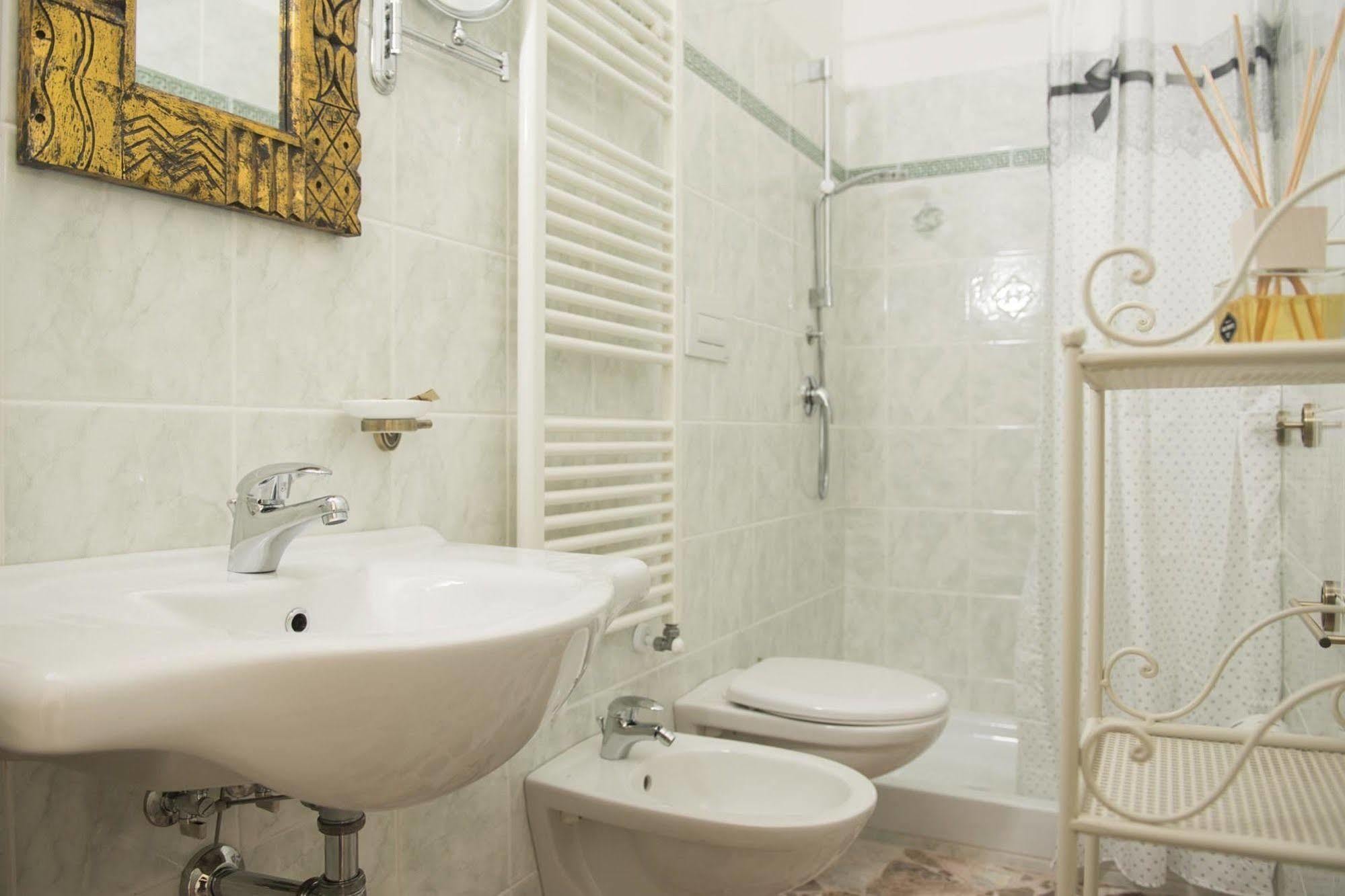 Dimora Cappuccini Guest House Cisternino Kültér fotó
